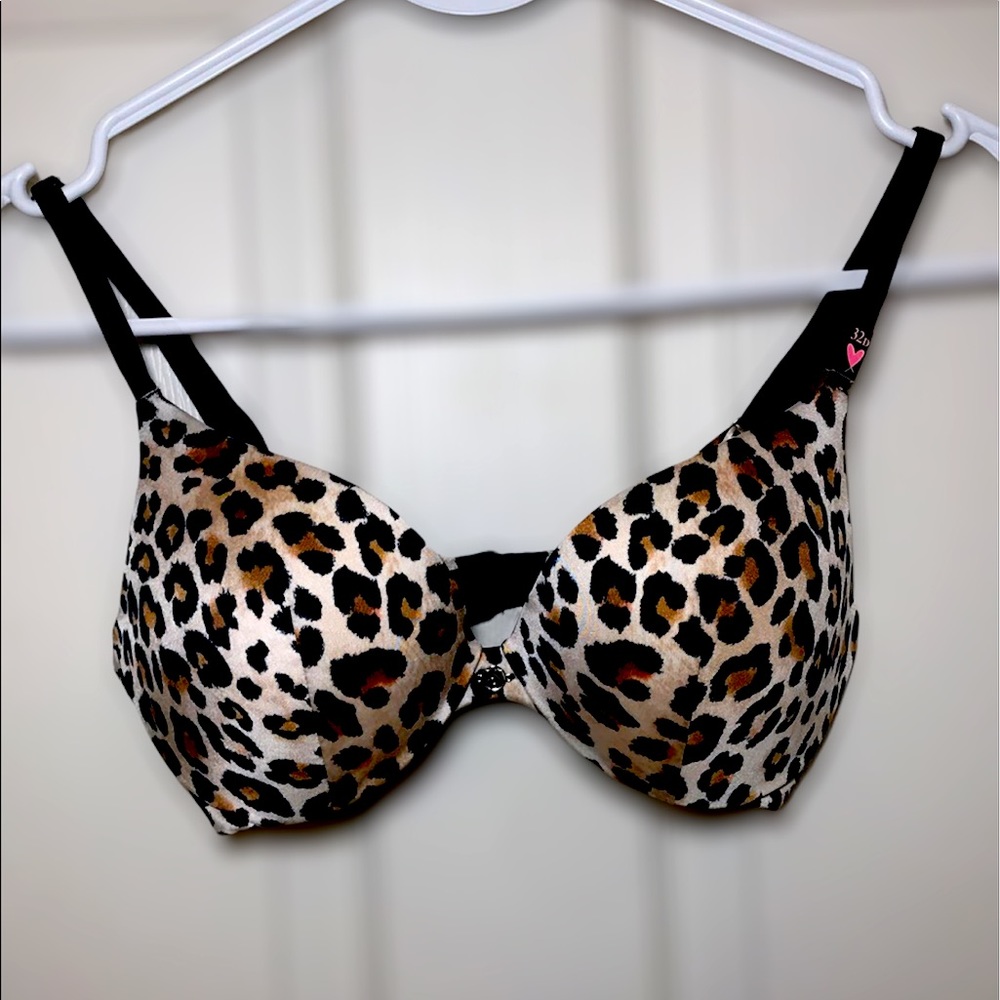 Victoria’s Secret So Obsessed Push Up Bra 32D